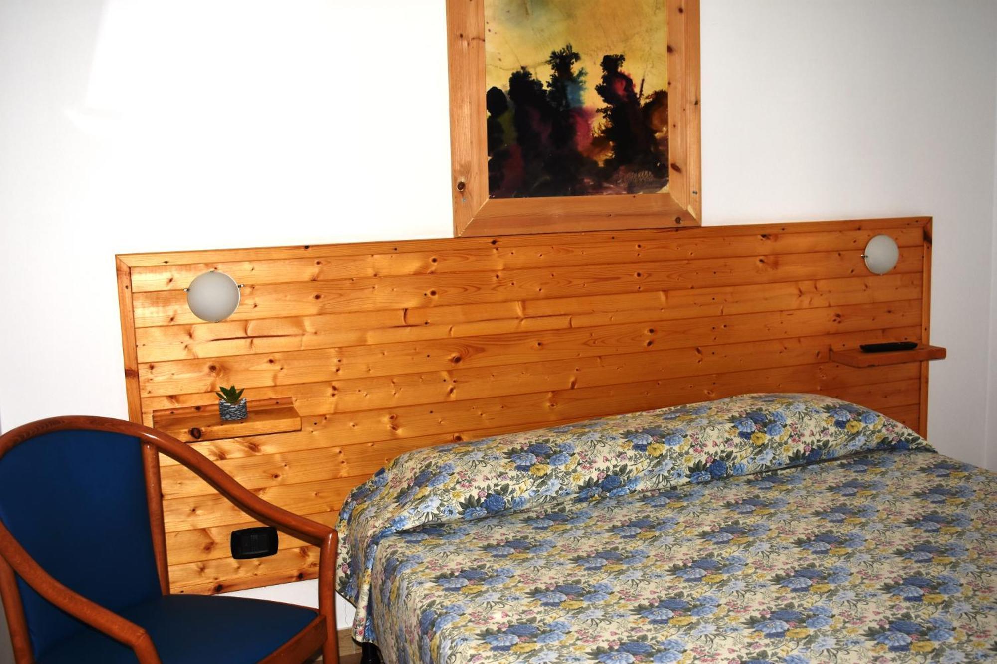 Art Village Residence Bisceglie Extérieur photo